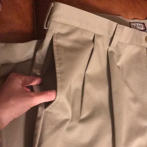 Izod Khakis/slacks - Picture 3 of 11